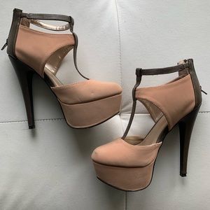 Qupid 5” Stilettos Size 6